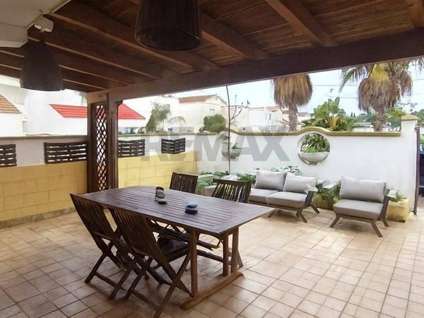 Casa Indipendente Litorale, Lecce, LE Vendita