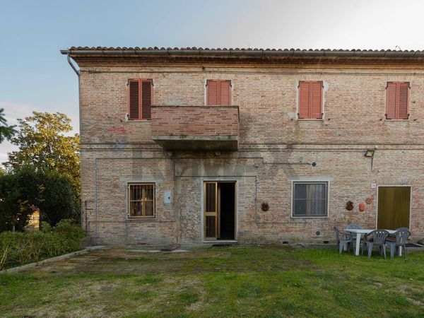 Casa Semindipendente Castelbellino Stazione, Castelbellino, AN Vendita
