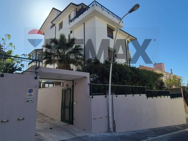 Appartamento Punici-Merello, Cagliari, CA Vendita