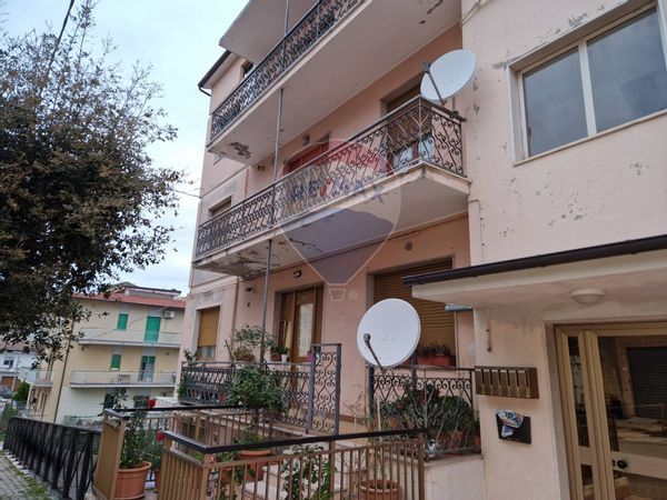 Appartamento Loreto Aprutino, PE Vendita