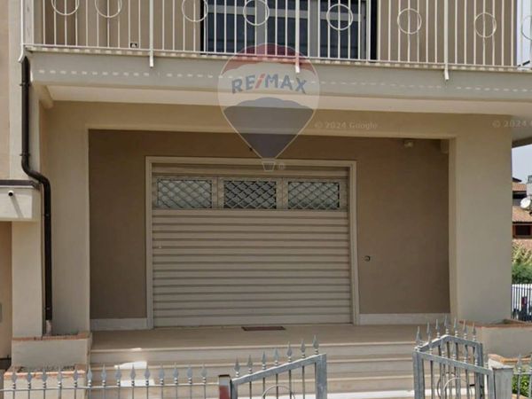 Locale Commerciale Apice Nuova, Apice, BN Affitto