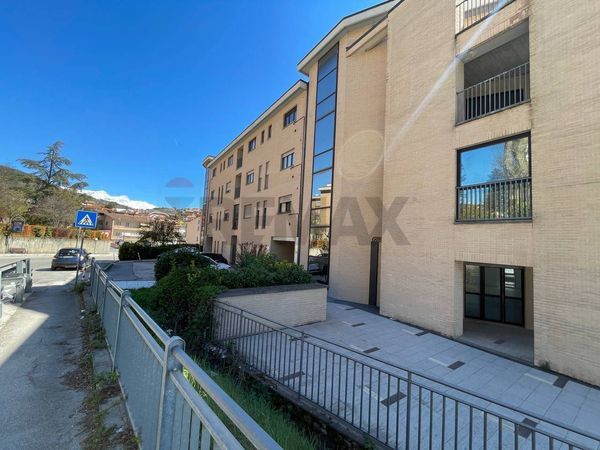 Attività  Commerciale Torrione, L'Aquila, AQ Affitto