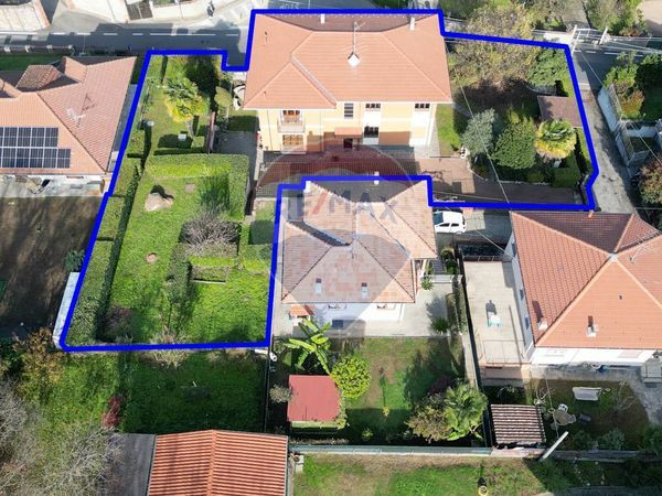 Villetta bifamiliare Varallo Pombia, NO Vendita