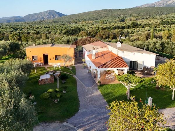 Casa Indipendente Dolianova, SU Vendita