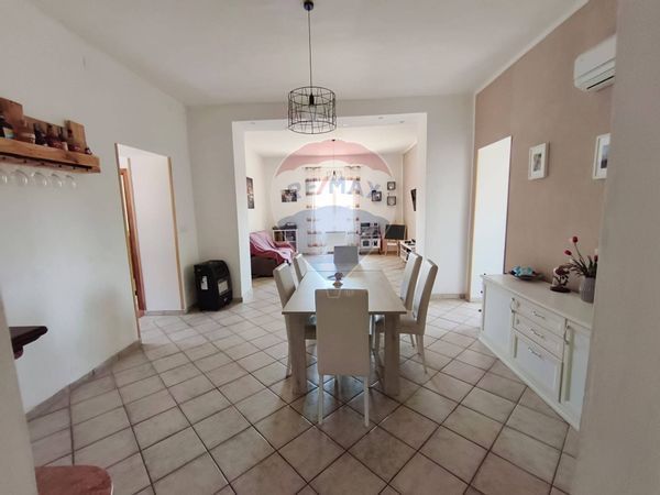 Casa Indipendente Grunuovo, Santi Cosma e Damiano, LT Vendita - Foto 2