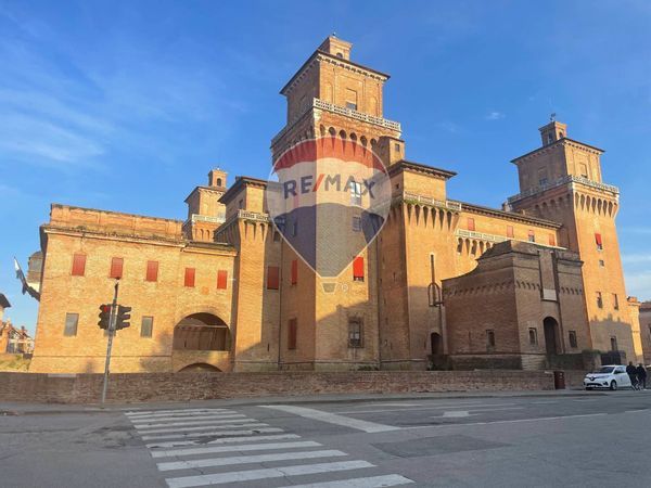 Stabile/Palazzo Centro storico, Ferrara, FE Vendita