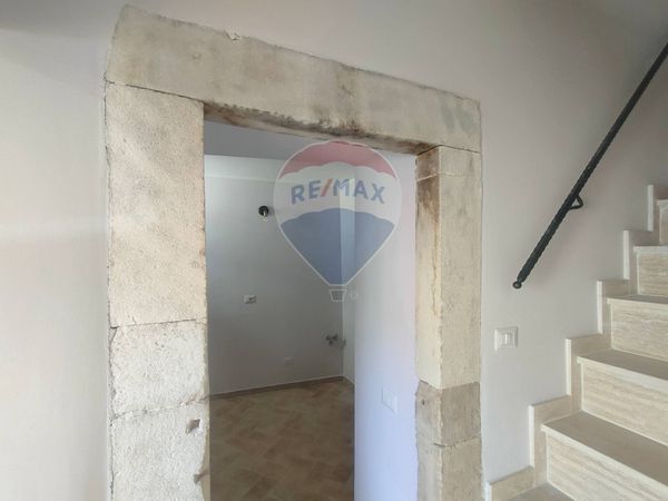 Casa Semindipendente Poggio Picenze, AQ Vendita - Foto 4