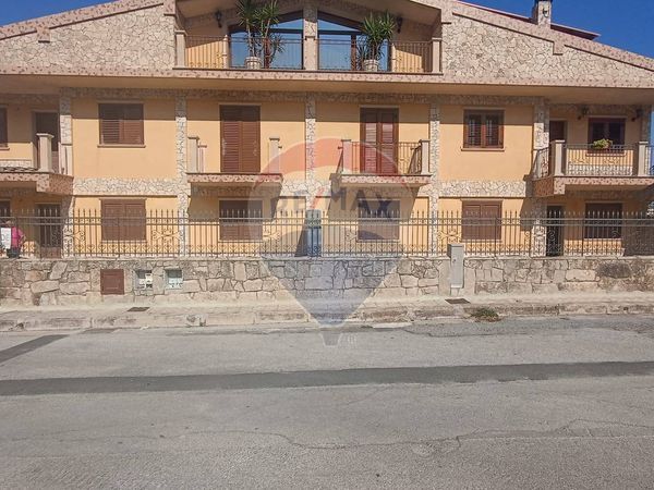 Villa o villino Chiaramonte Gulfi, RG Vendita