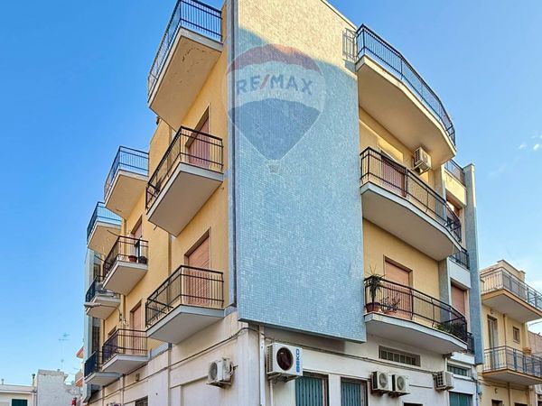 Appartamento Triggiano, BA Vendita