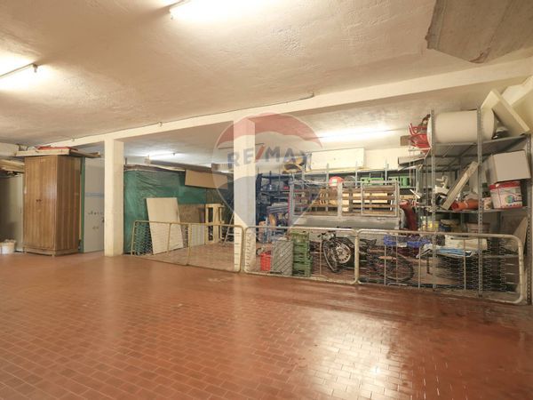 Locale Commerciale Gallio, VI Vendita