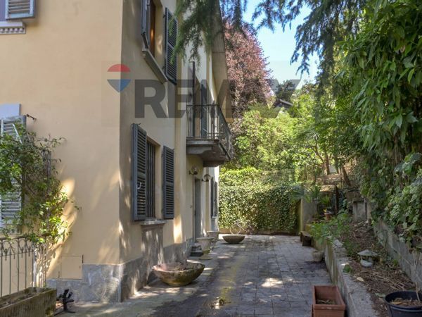 Appartamento Precollina, Torino, TO Vendita