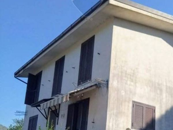 Villa singola Itri, LT Vendita