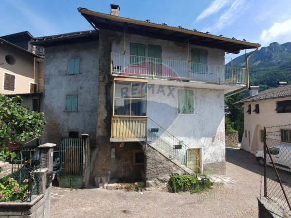 Porzione di casa Povo, Trento, TN Vendita