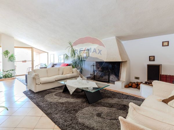 Attico/Mansarda Genneruxi, Cagliari, CA Vendita