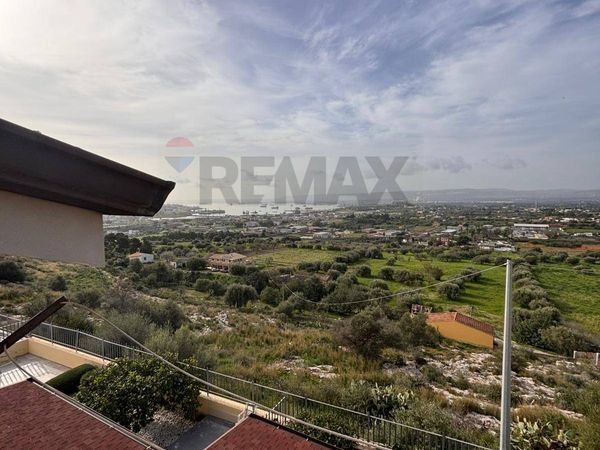 Villetta bifamiliare Augusta, SR Vendita