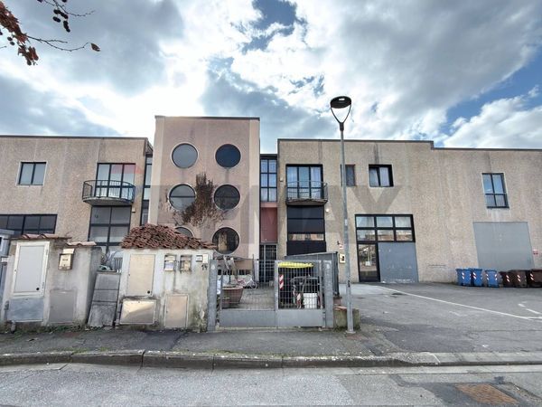 Casa Semindipendente Castelfiorentino, FI Vendita