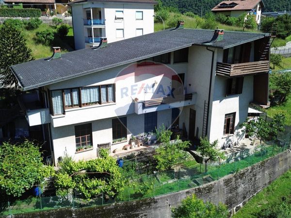 Villa singola Laxolo, Val Brembilla, BG Vendita