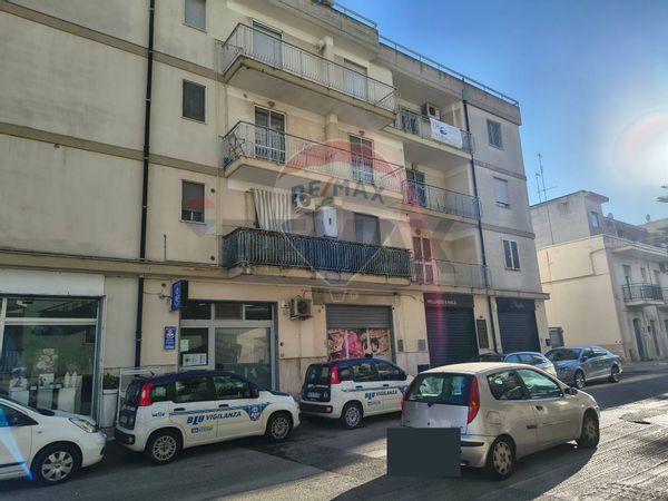 Appartamento Valenzano, BA Vendita