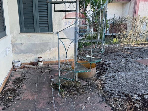 Casa Semindipendente Sant'Andrea del Garigliano, FR Vendita - Foto 2