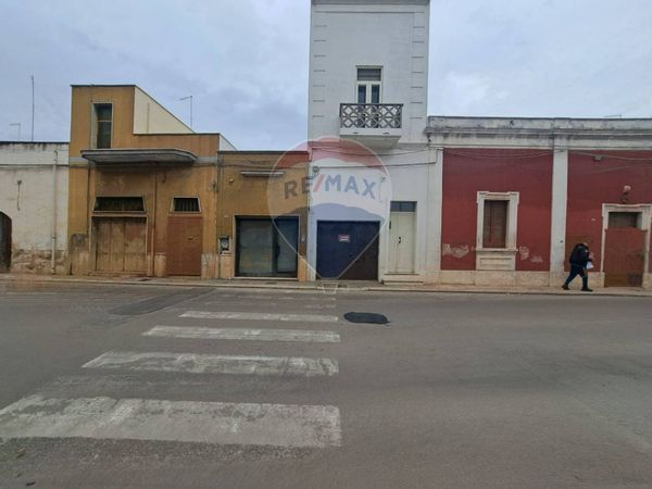 Casa Indipendente San Vito dei Normanni, BR Vendita