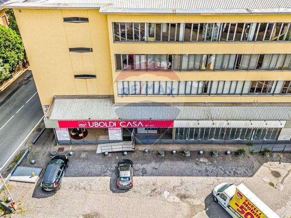 Locale Commerciale Buon Gesù, Olgiate Olona, VA Vendita - Foto 2