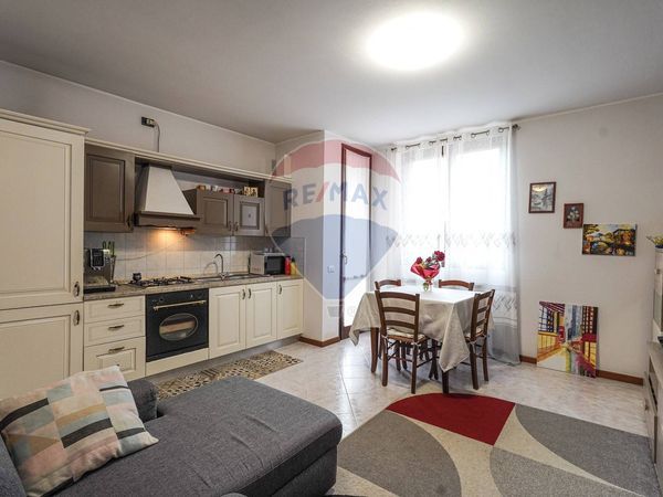 Appartamento Trezzano Rosa, MI Vendita