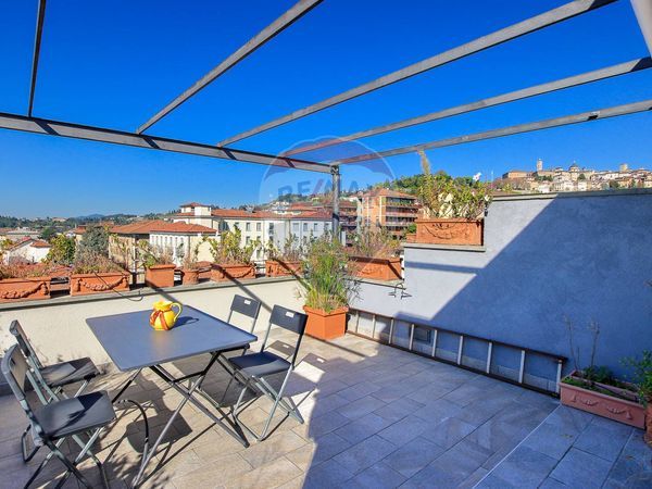 Attico/Mansarda Porta Osio, Bergamo, BG Vendita