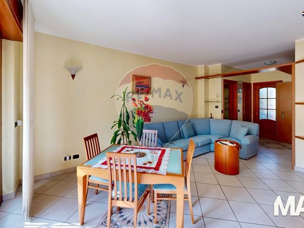 Appartamento Zona Cologno Centro, Cologno Monzese, MI Vendita