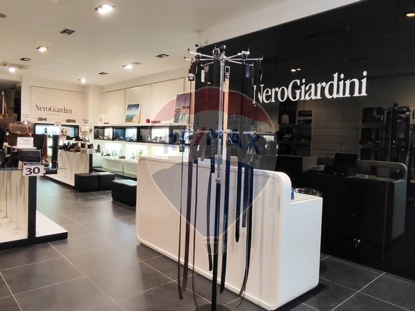 Negozio Caltagirone, CT Affitto