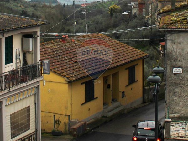 Appartamento Vitolini, Vinci, FI Vendita