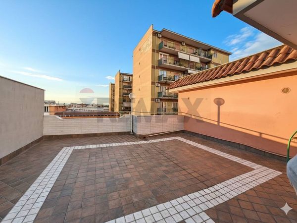 Villetta bifamiliare Pio XII, Casoria, NA Vendita - Foto 2