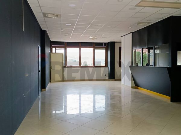 Negozio Zona Università Enna Bassa, Enna, EN Affitto - Foto 4