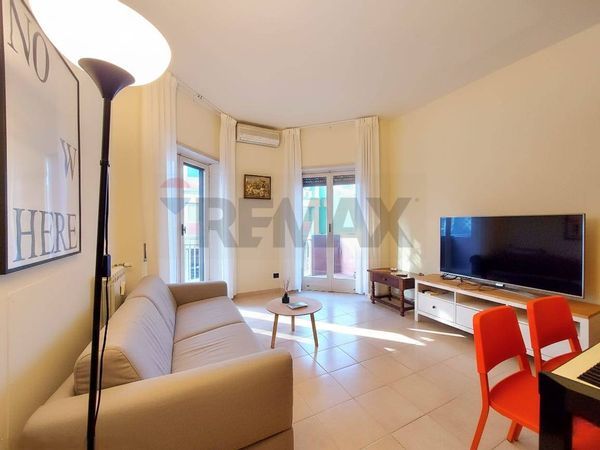 Appartamento Trastevere, Roma, RM Affitto