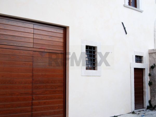 Locale Commerciale Centro storico, L'Aquila, AQ Affitto - Foto 2