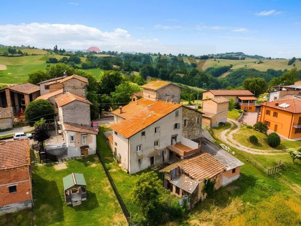 Porzione di casa Casina, RE Vendita