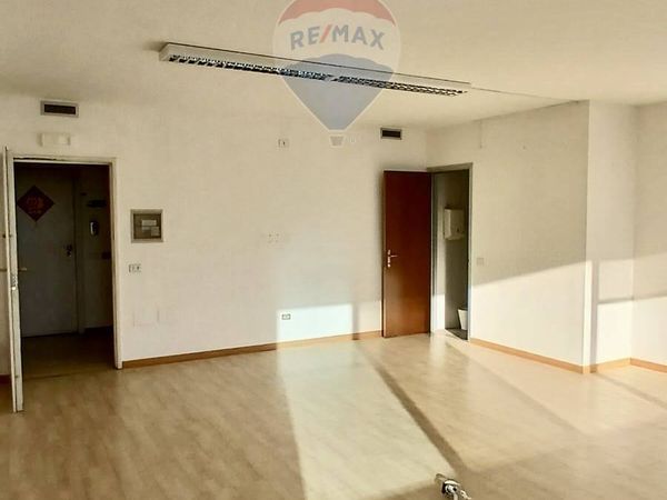 Ufficio Repubblica, Prato, PO Affitto - Foto 4