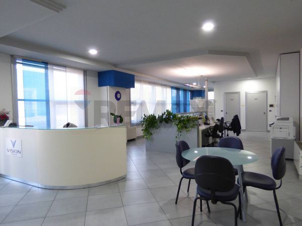 Capannone Industriale Centro, Castiglione delle Stiviere, MN Affitto - Foto 3