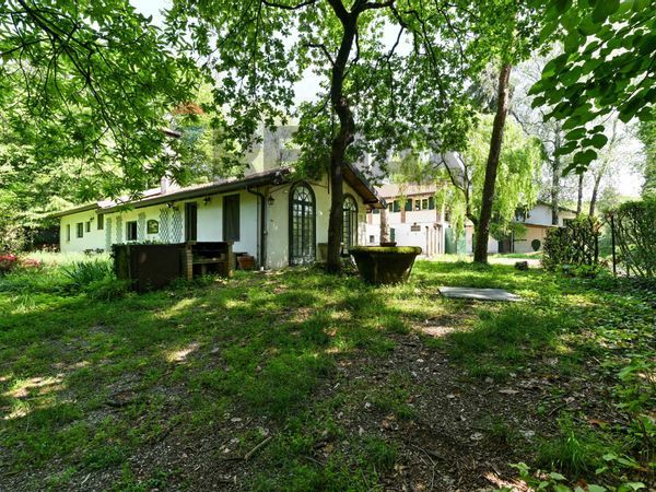 Casa Indipendente Casorate Sempione, VA Vendita