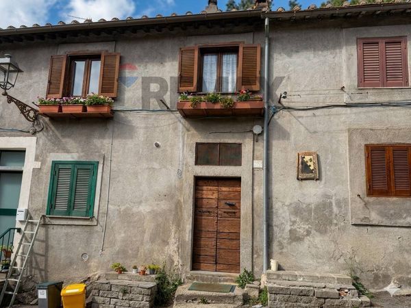 Appartamento San Martino al Cimino, Viterbo, VT Affitto