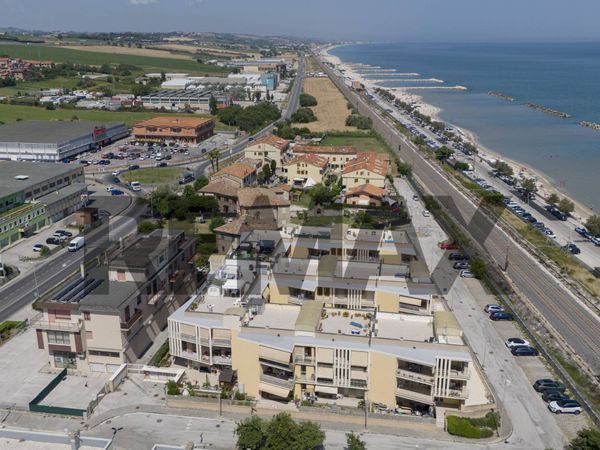 Appartamento Marina di Montemarciano, Montemarciano, AN Vendita