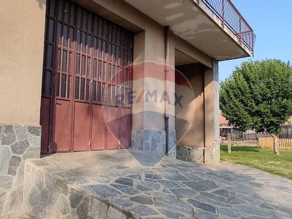 Locale Commerciale Colpastore, Giaveno, TO Vendita