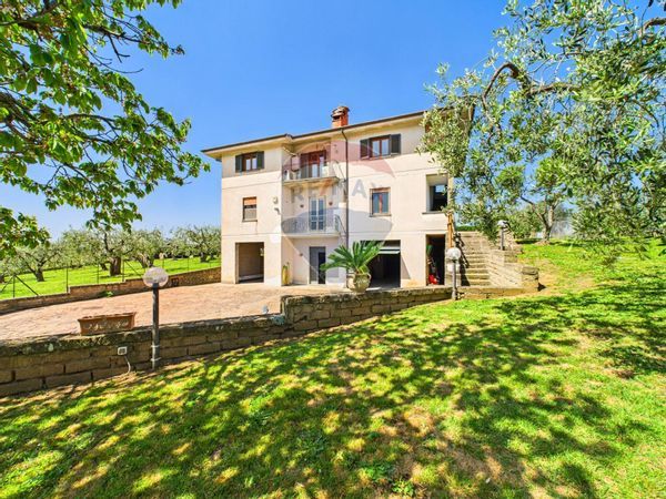 Villa singola Formello, RM Vendita