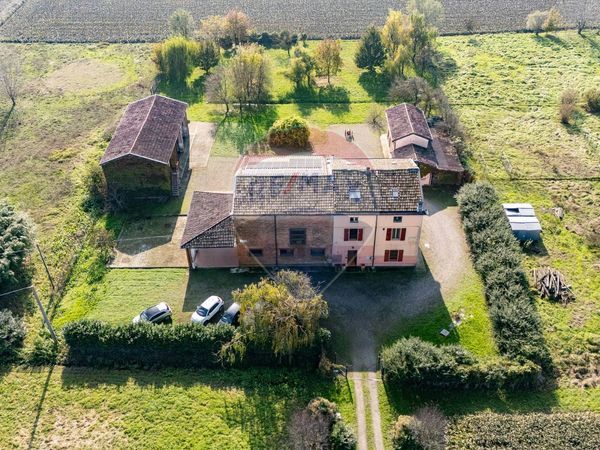 Rustico Fontanellato, PR Vendita