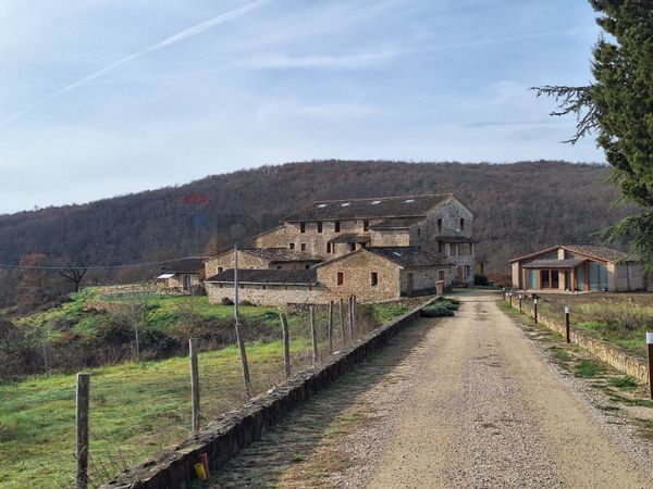 Appartamento Rapale, Bucine, AR Vendita