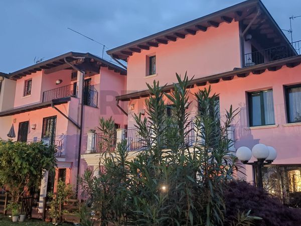 Villa singola Bernareggio, MB Vendita