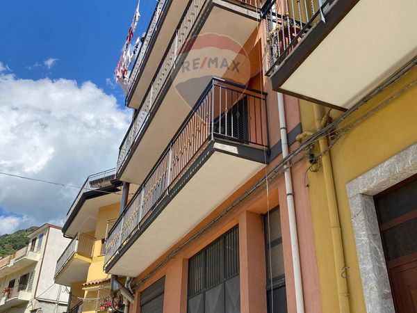 Casa Indipendente Graniti, ME Vendita