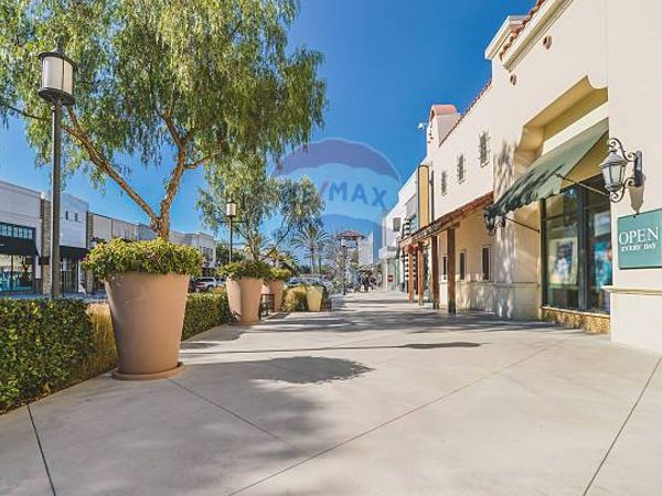 Bar Giovi-Ponte alla Chiassa, Arezzo, AR Vendita