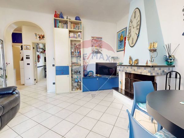 Appartamento Migliarina, Viareggio, LU Vendita