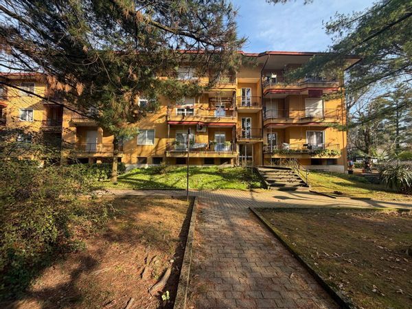 Appartamento Bizzozzero, Varese, VA Vendita