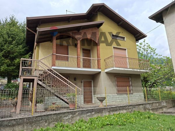Casa Indipendente Endine Gaiano, BG Vendita